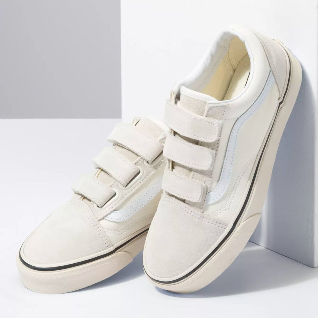 Vans Low Tops Mens White